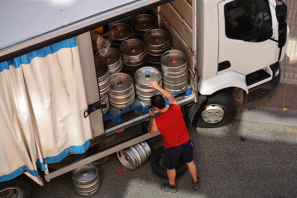 Keg Truck Rental Near Me - Keg Trailer Rentals Reds Whites And Brews